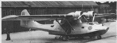 TP47 Catalina framfr Hangar 82